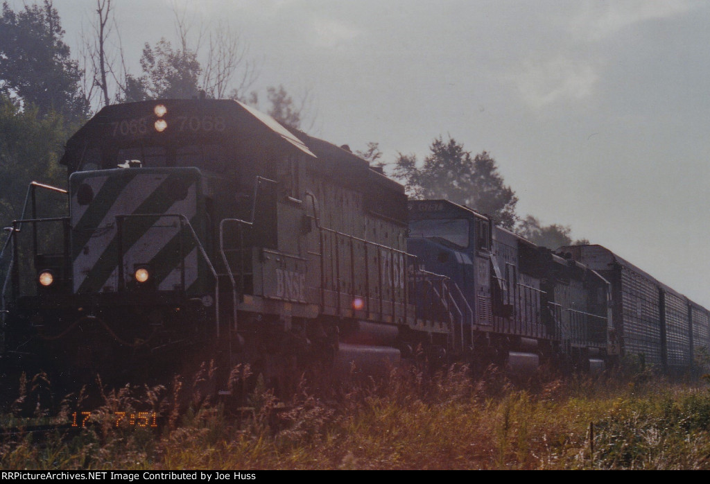 BNSF 7068 West